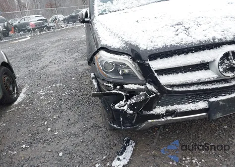 2013 Mercedes-Benz Gl 450 4Matic z USA, uszkodzony, nr VIN 4JGDF7CE0DA229385
